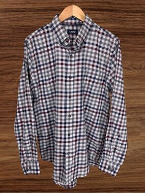 IZOD Men’s Check Pattern Twill L/S Button Down Shirt. Size Medium